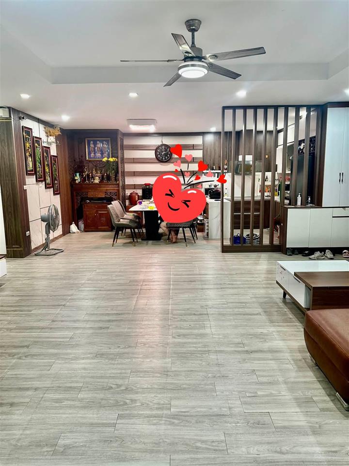 Bán căn góc 3 phòng ngủ 145m2 đẹp khu. nhà đầy đủ nội thất, hướng mát. ban công rộng