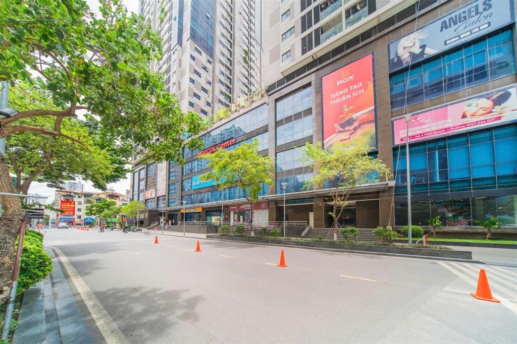 Bán sàn văn phòng sổ đỏ lâu dài tại tầng khối đế thương mại tòa nhà goldseason 47 nguyễn tuân