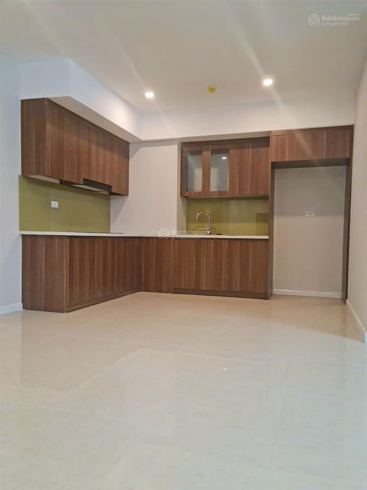 Bán căn hộ 2 ngủ diện tích rộng 106.4m2, thoải mái sửa thành 3 ngủ đẹp, giá hời khu