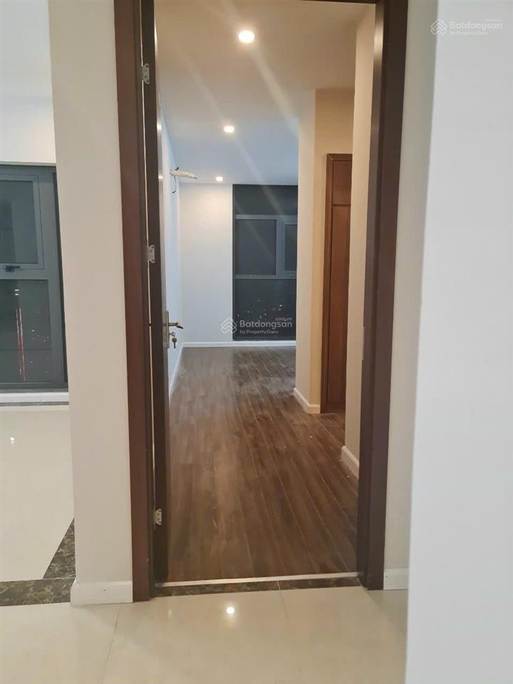 Bán căn hộ 2 ngủ diện tích rộng 106.4m2, thoải mái sửa thành 3 ngủ đẹp, giá hời khu