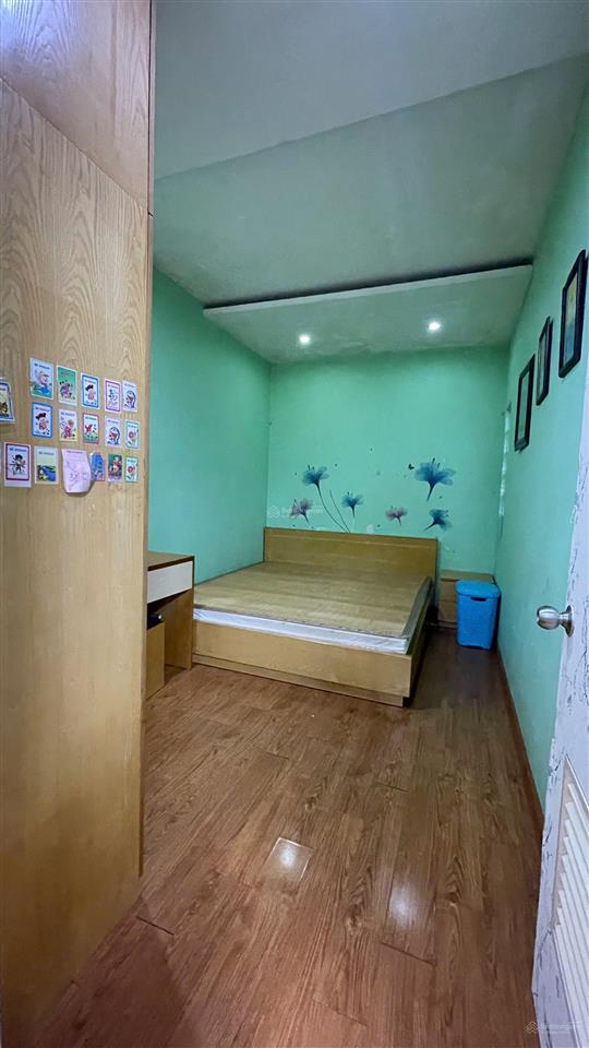 Bán nhanh căn hộ 2 ngủ 2vs diện tích rộng, có thể sửa 3 ngủ tại ct1 văn khê, hà đông