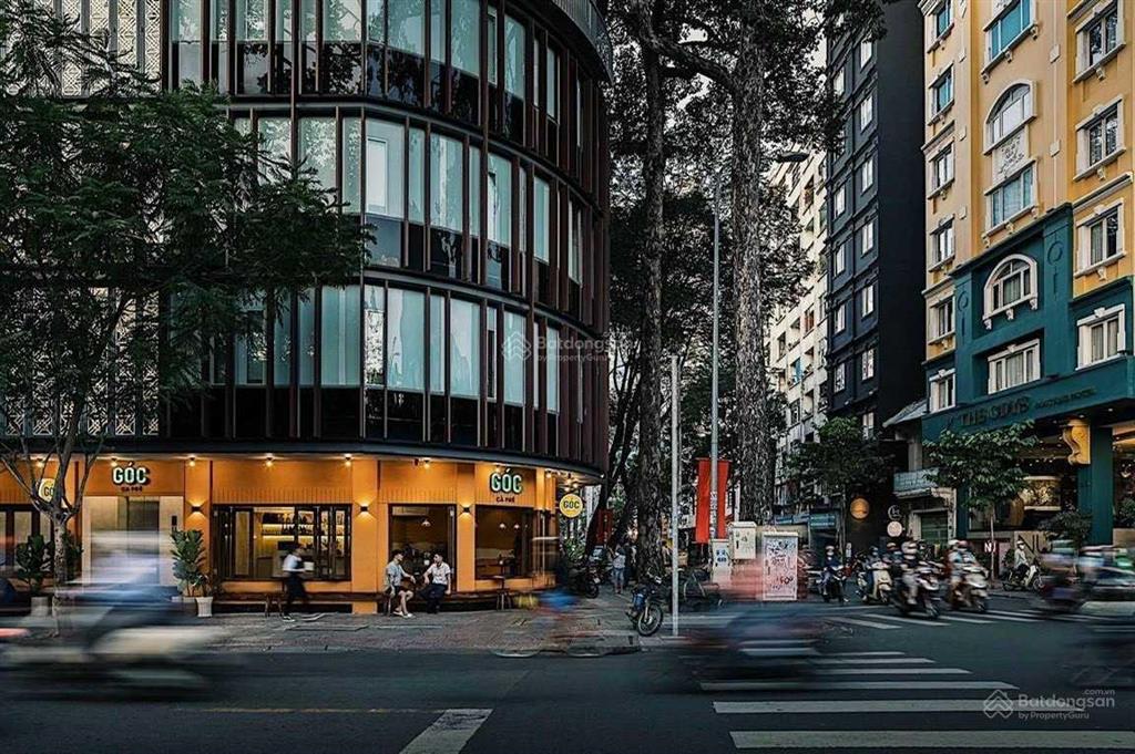 Góc 2 mt hai bà trưng, quận 3  12x18m  5 tầng  hđt 350 triệu/tháng  giá 90 tỷ