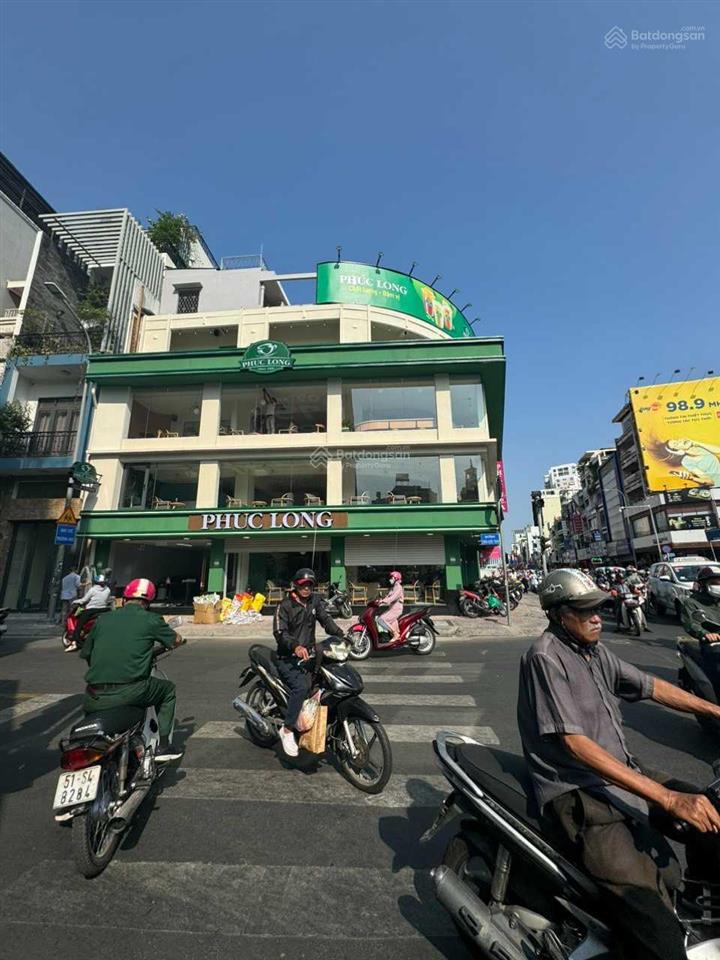 Góc 2 mt hai bà trưng, quận 3  12x18m  5 tầng  hđt 350 triệu/tháng  giá 90 tỷ