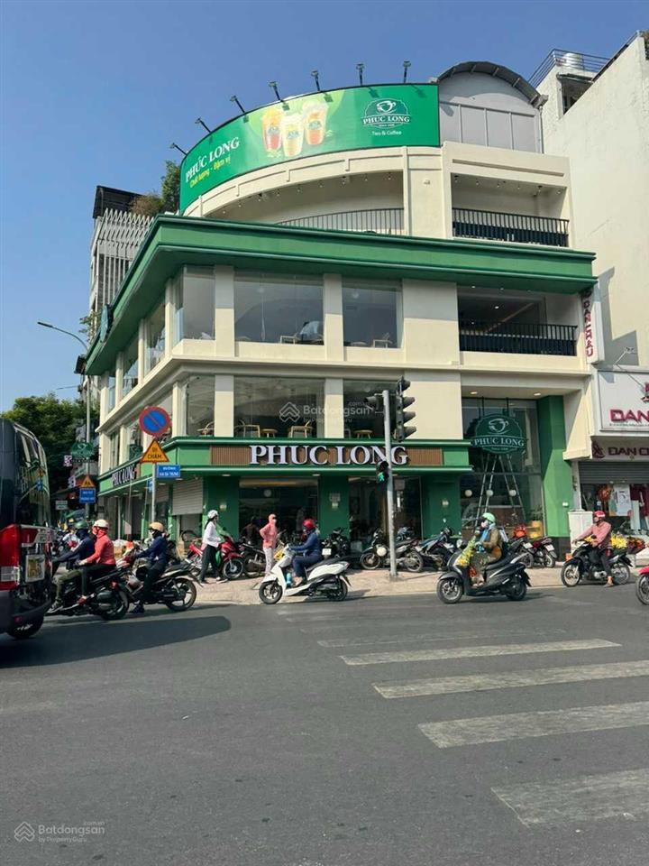 Góc 2 mt hai bà trưng, quận 3  12x18m  5 tầng  hđt 350 triệu/tháng  giá 90 tỷ