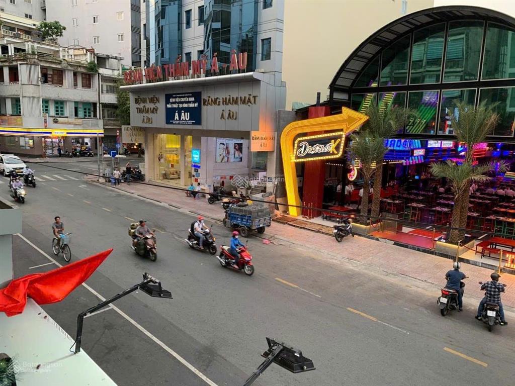 Cc cần bán nhà mt trần hưng đạo ngay quận 1  dt ( 12 x 30m   2 lầu  đang cho thuê  300tr/th