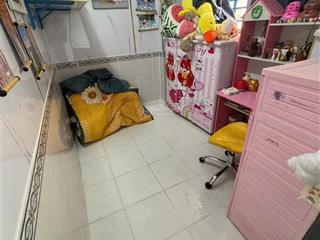Bán gấp nhà hẻm 44a bùi văn ba phường tân thuận quận 7  hồ chí minh  dt106m2  2 lầu  11.5 tỷ