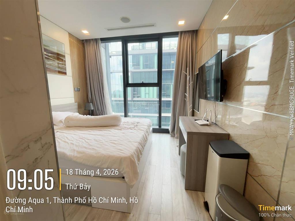 Chính chủ bán nhanh căn hộ 78m22pn view bitexco giá bán 17.5 tỷ sẵn sổ hồng.  0962 966 ***