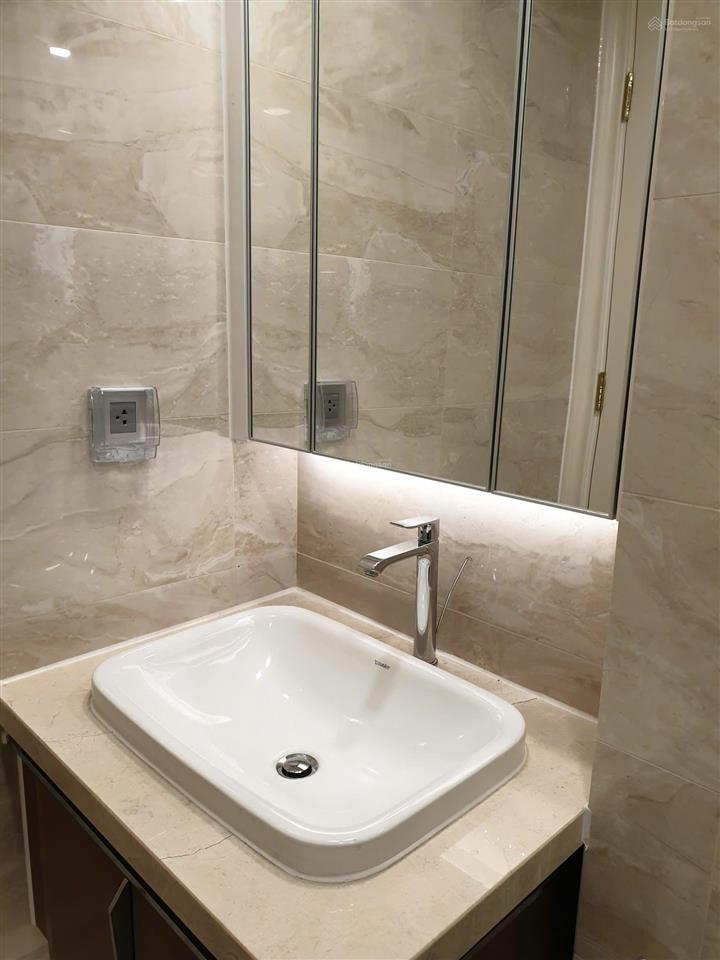 Cần bán căn 62m12pn1wc view thảo cầm viên sẵn sổ hồng giá bán 12.5 tỷ. gọi ngay 0962 966 ***