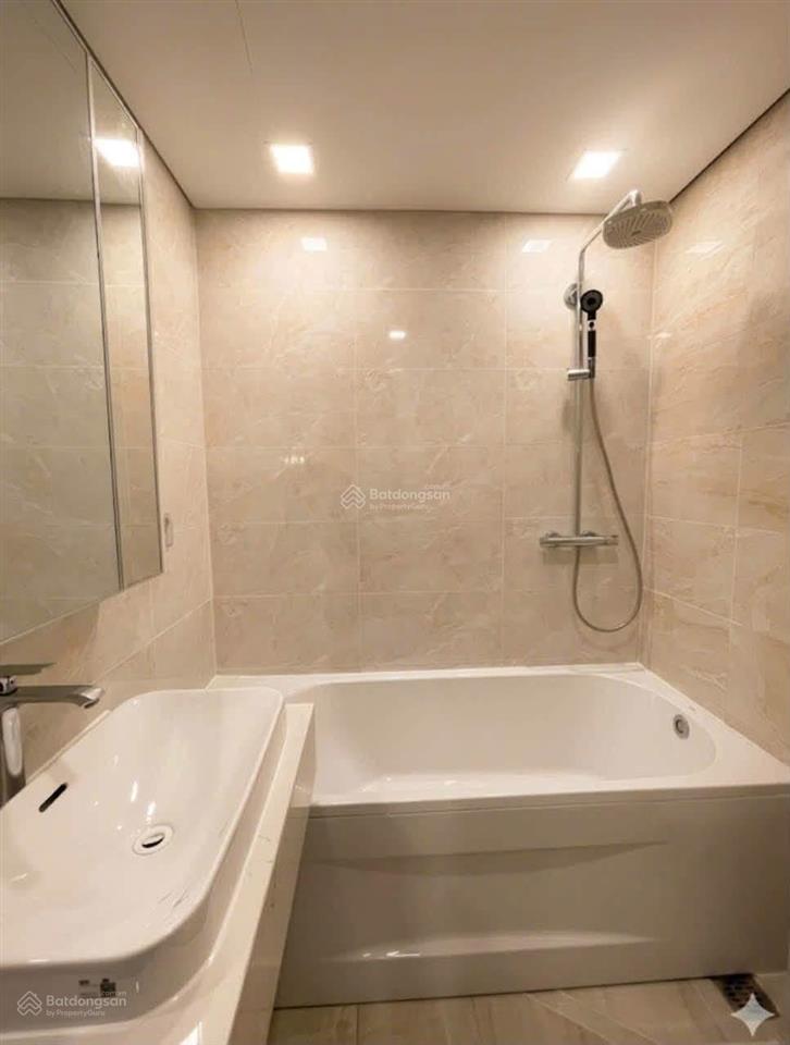 2pn view sông  vừa ở, vừa làm văn phòng diện giá thuê chỉ 24 triệu/tháng gọi ngay 0962 966 ***