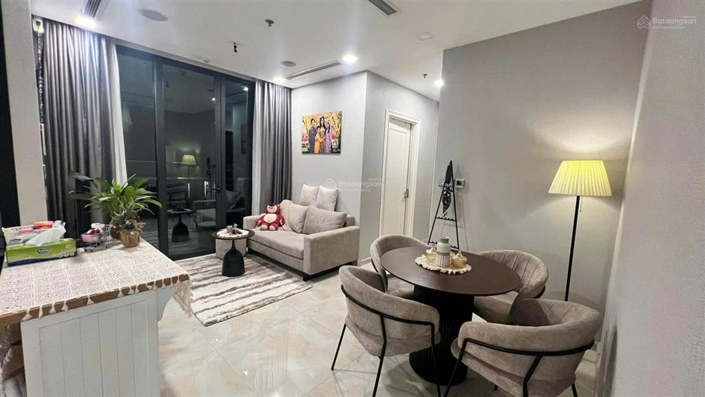 Vh ba son bán cặp căn liền kề 1pn và 2pn tầng 10 toà aqua1 vinhomes golden river.  0962 966 ***