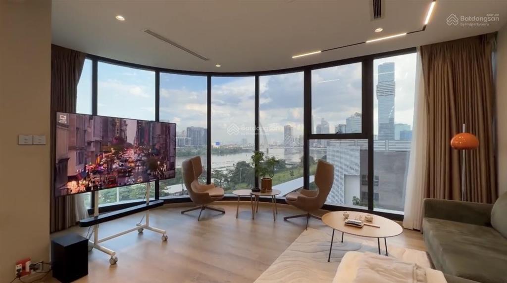 Căn 3pn121m2 view vòng cung bitexco đẳng cấp ba son chỉ 50 triệu/tháng. gọi ngay 0776 119 ***
