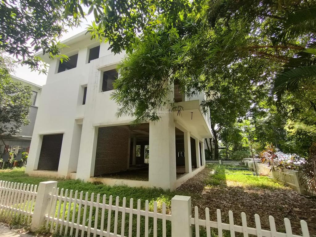 Bán nhanh căn biệt thự 400m2, căn góc 3 mặt tiền hiếm có nhất tại ecopark văn giang hưng yên