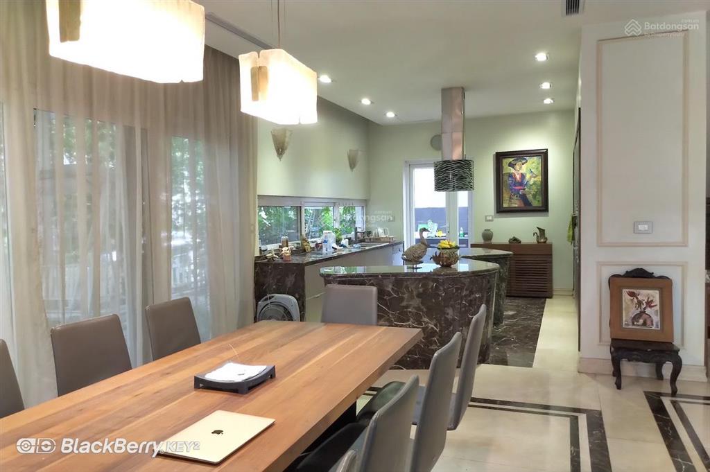 Hàng hiếm  biệt thự đơn lập vườn tùng vị trí lõi view công viên