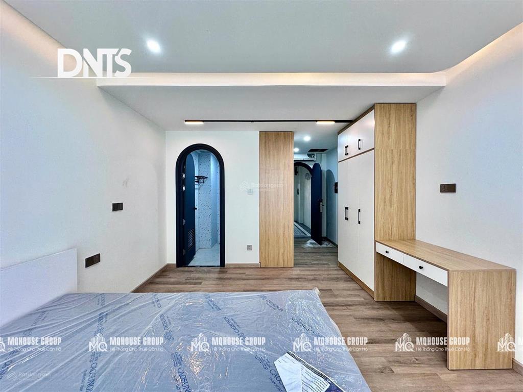 Căn hộ bancony máy giặt riêng ngay công viên tao đàn, nhạc viện nguyễn du, chợ metro bến thành q1