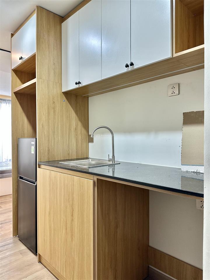 Căn hộ bancony máy giặt riêng ngay công viên tao đàn, nhạc viện nguyễn du, chợ metro bến thành q1