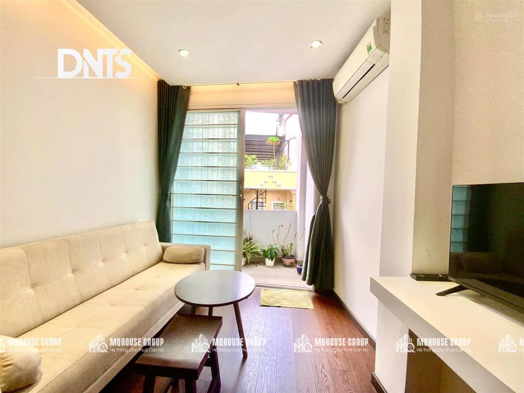 Căn hộ 1pn bancony ngay công viên lê văn tám, lim tower, chợ tân định q1