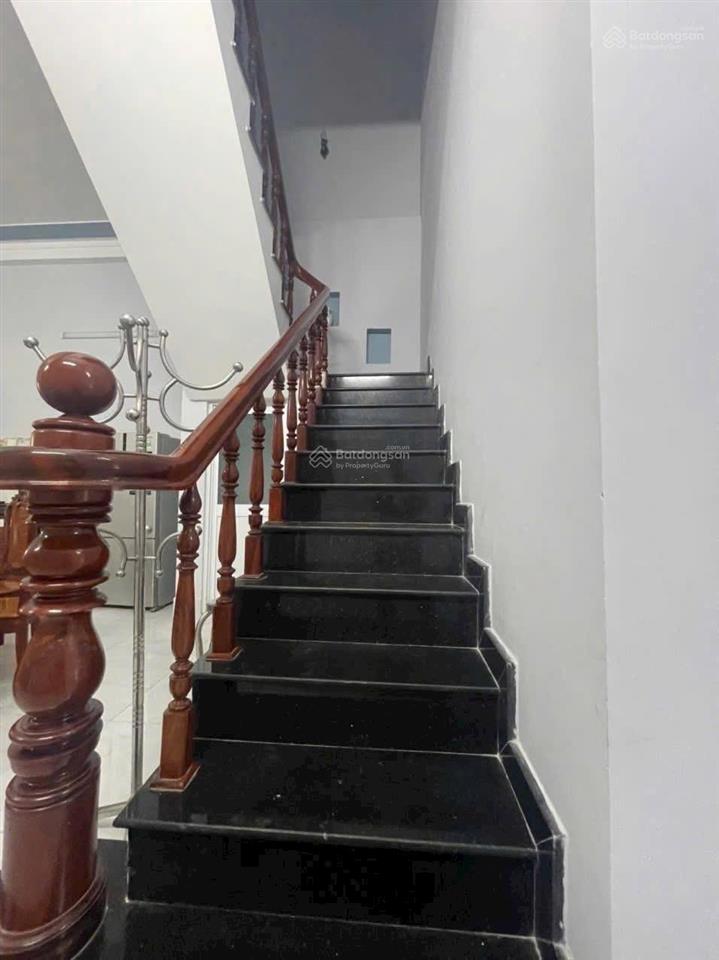 Bán nhà trệt lầu đường nguyễn văn lưu (đường 1b) kdc văn hoá tây đô