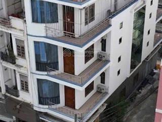 Bán khách sạn góc 3 mặt tiền có thang máy đường trần quang khải, cách đường nguyễn trãi 100m