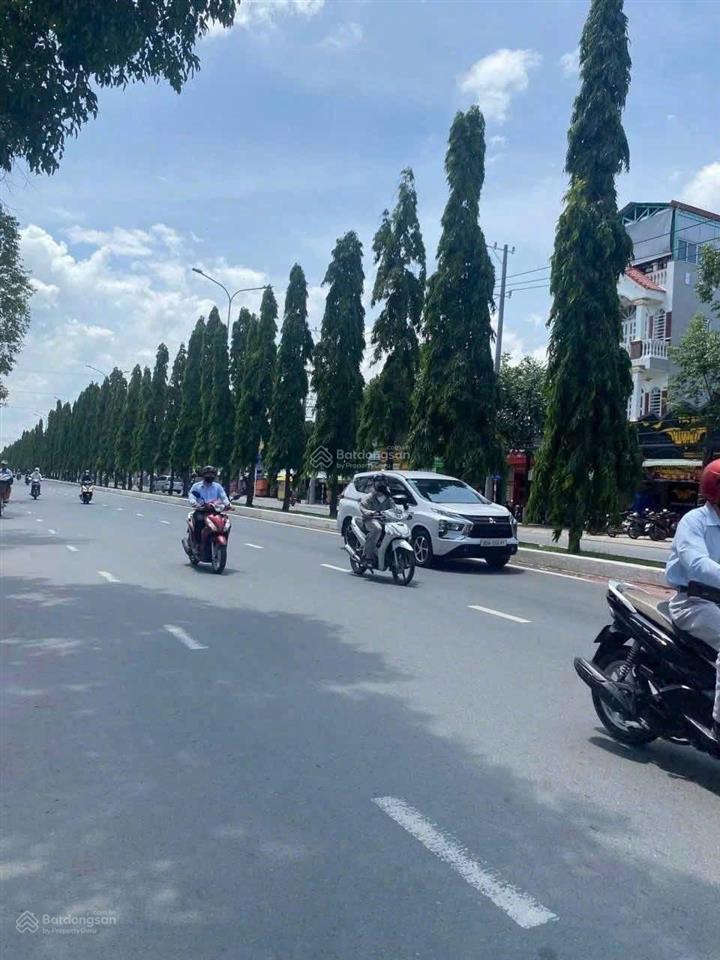 Bán nhà mặt tiền đường nguyễn văn cừ nối dài , gần trường đại học y dược