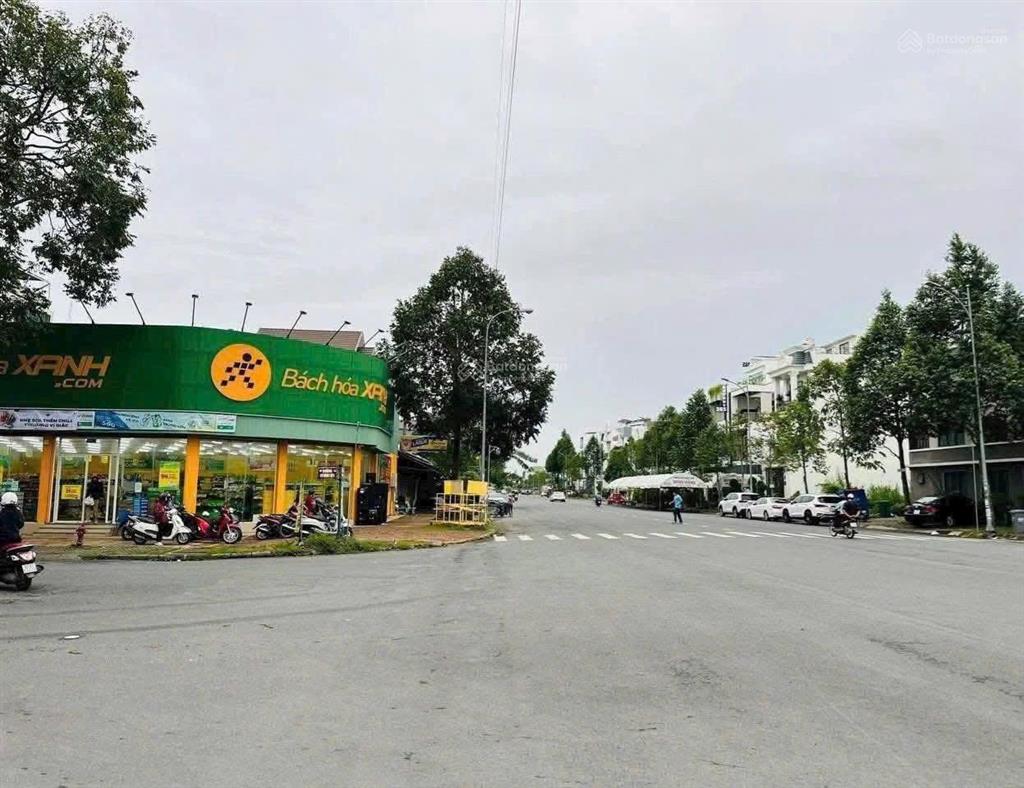Bán 2 căn nhà trệt lầu cách bách hoá xanh 50m, đường 1b kdc nam long  cần thơ