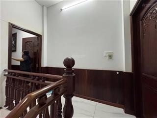 Bán nhà đường b8 khu hưng phú dt 4.5x18 trệt lầu giá 4.75 tỷ (kế siêu thị go)