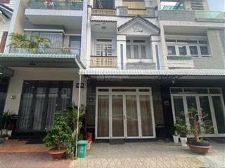 Bán nhà 1 trệt 2 lầu kdc hưng phú 1, cần thơ giá chỉ 4.750 tỷ!
