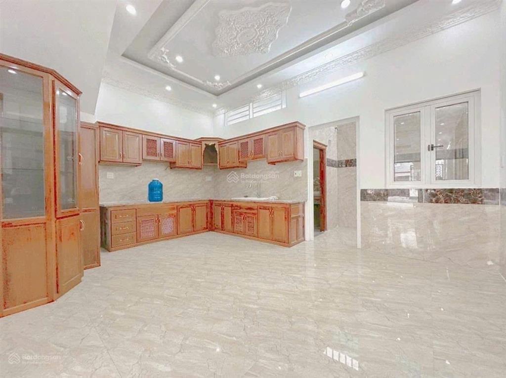 Bán nhà đường số 1 kdc nam long cần thơ  đối diện công viên