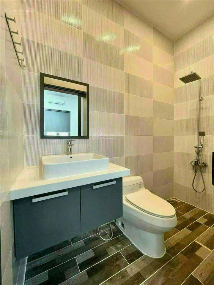 Bán nhà đường số 1 nam long 2 dt 5.7x14 hướng đông bắc giá 5.99 tỷ