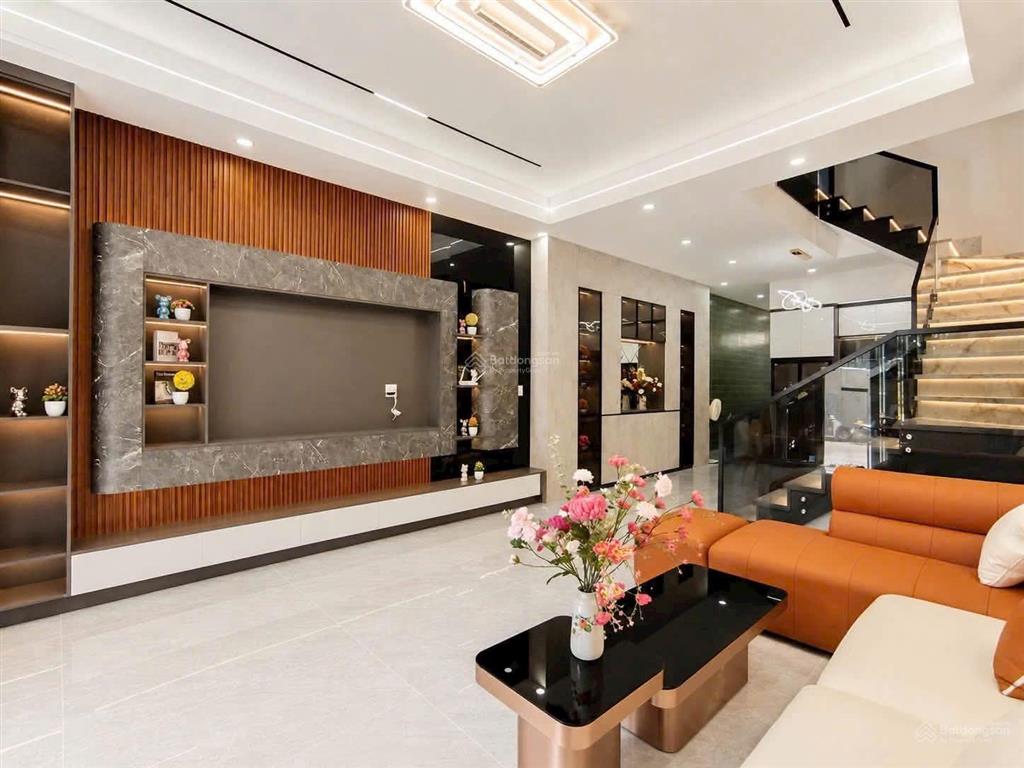 Bán nhà đường d15 khu hồng loan dt 5x16 đoạn đầu giá 5.95 tỷ
