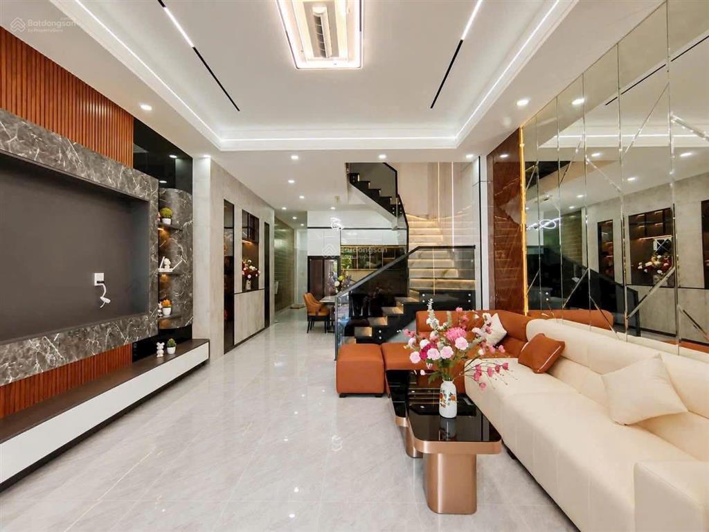 Bán nhà đường d15 khu hồng loan dt 5x16 đoạn đầu giá 5.95 tỷ
