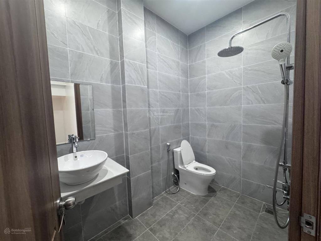 Bán nhà mặt tiền khu nam cần thơ dt 5.7x18m  giá 8.xx tỷ