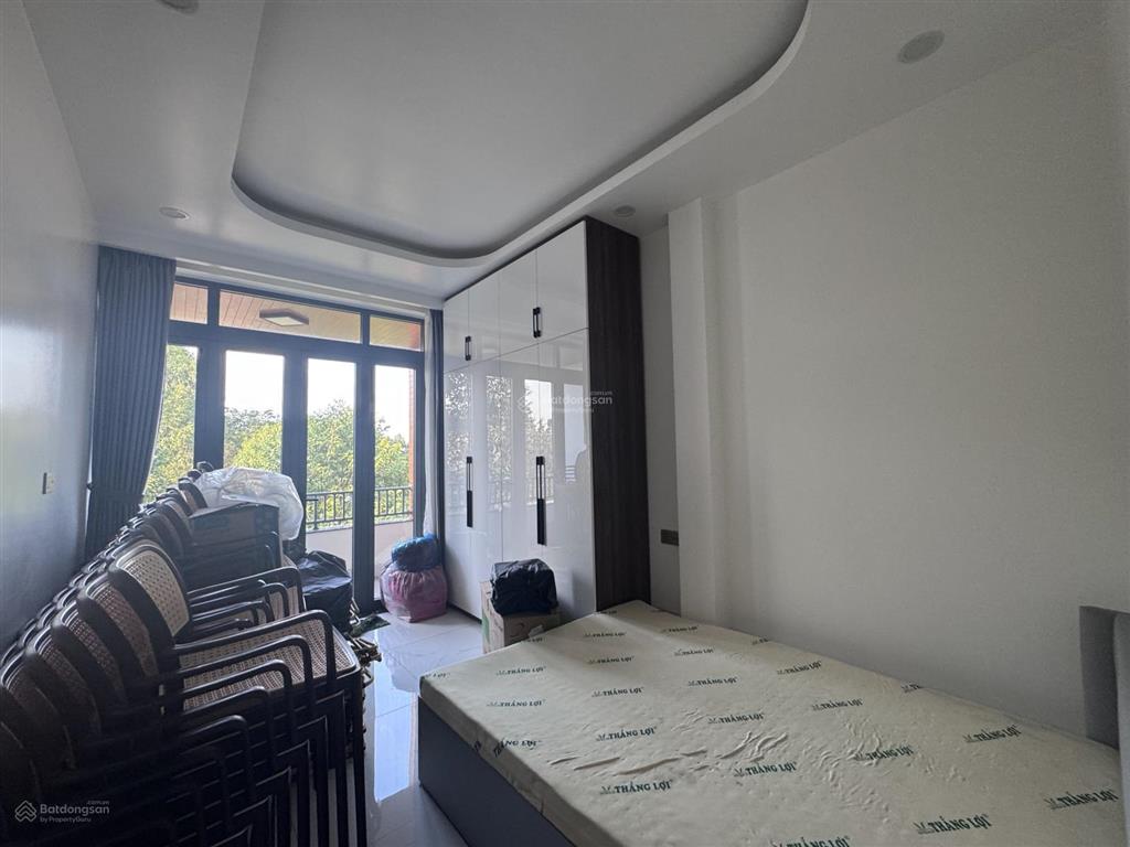 Bán nhà mặt tiền khu nam cần thơ dt 5.7x18m  giá 8.xx tỷ