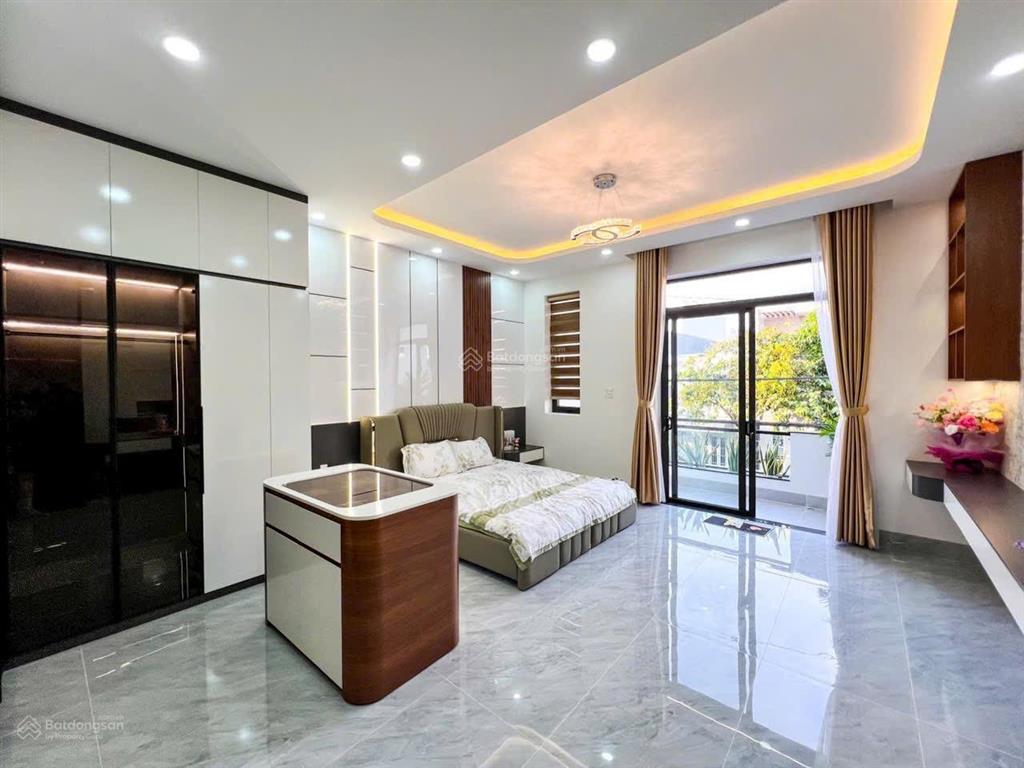 Bán nhà đường d15 khu hồng loan 6a dt 5x16m nhà mới 2 lầu giá 5.95 tỷ