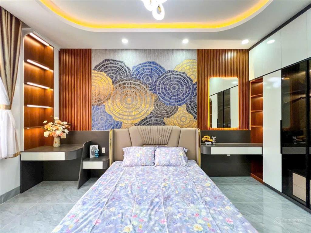 Bán nhà đường d15 khu hồng loan 6a dt 5x16m nhà mới 2 lầu giá 5.95 tỷ