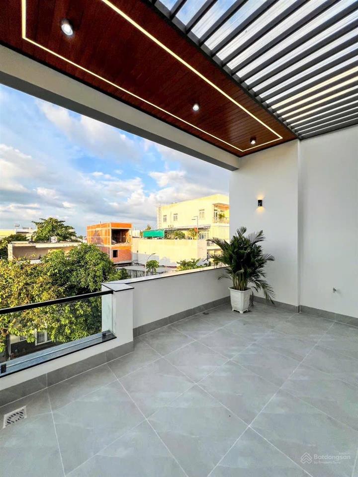 Bán nhà đường d15 khu hồng loan 6a dt 5x16m nhà mới 2 lầu giá 5.95 tỷ