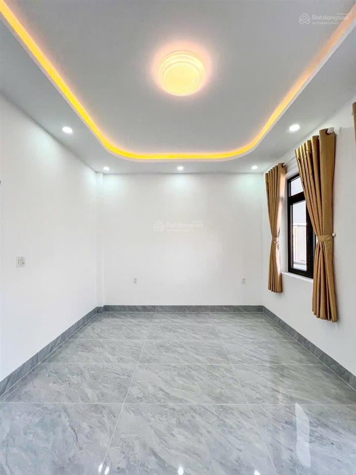 Bán nhà đường d15 khu hồng loan 6a dt 5x16m nhà mới 2 lầu giá 5.95 tỷ