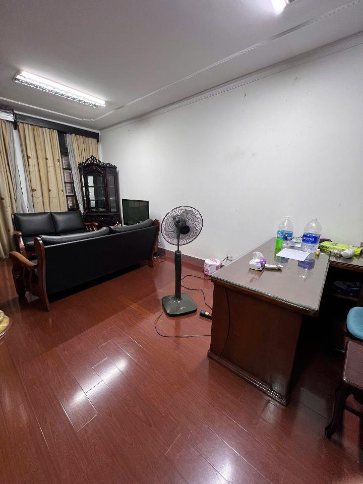 Cho thuê nhà trọ phố Lê Thanh Nghị