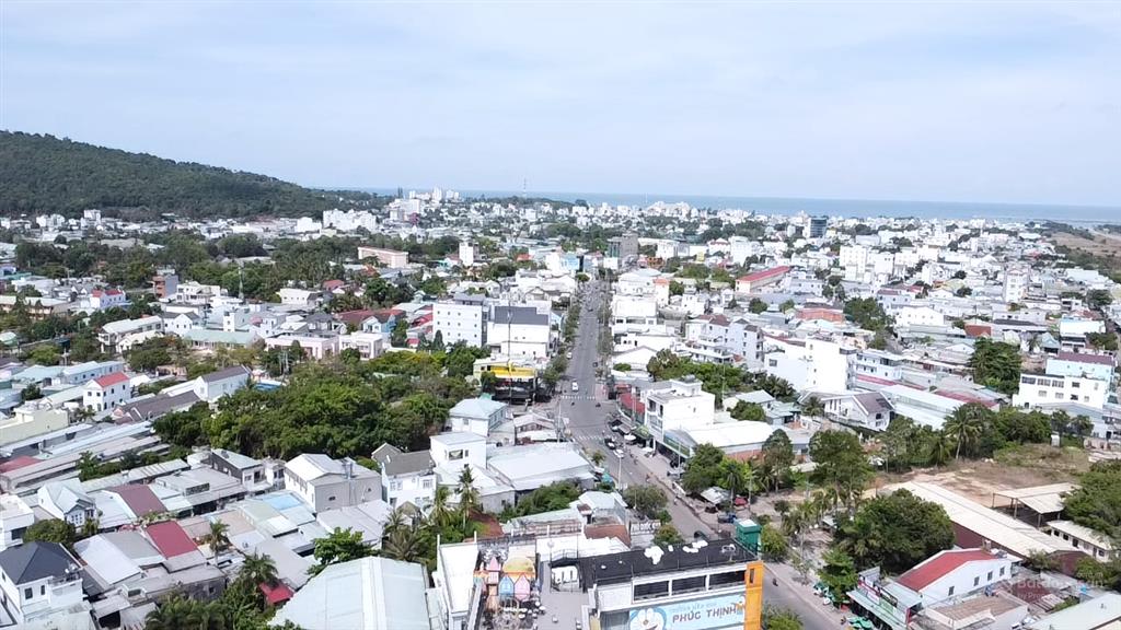 Lô đất gần đường nguyễn trung trực dương đông 130m2 full thổ cư chủ ngộp bán gấp