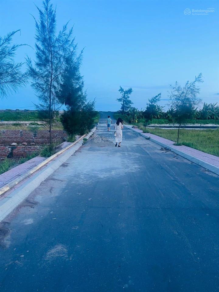 Lô góc đẹp mặt biển quất lâm  nam định, sổ đỏ full 100% thổ cư, giá chuẩn và tốt