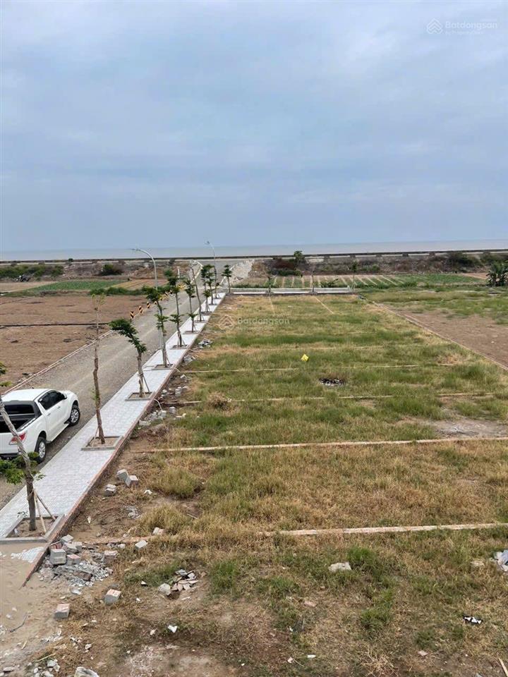 Lô góc đẹp mặt biển quất lâm  nam định, sổ đỏ full 100% thổ cư, giá chuẩn và tốt