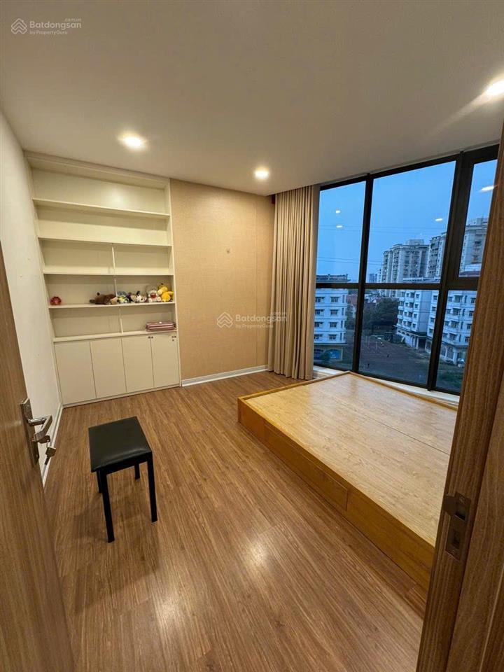 Bán căn góc 3pn chung cư le grand jardin sài đồng ở ngay tầng đẹp view thoáng giá tốt chỉ 7,95 tỷ