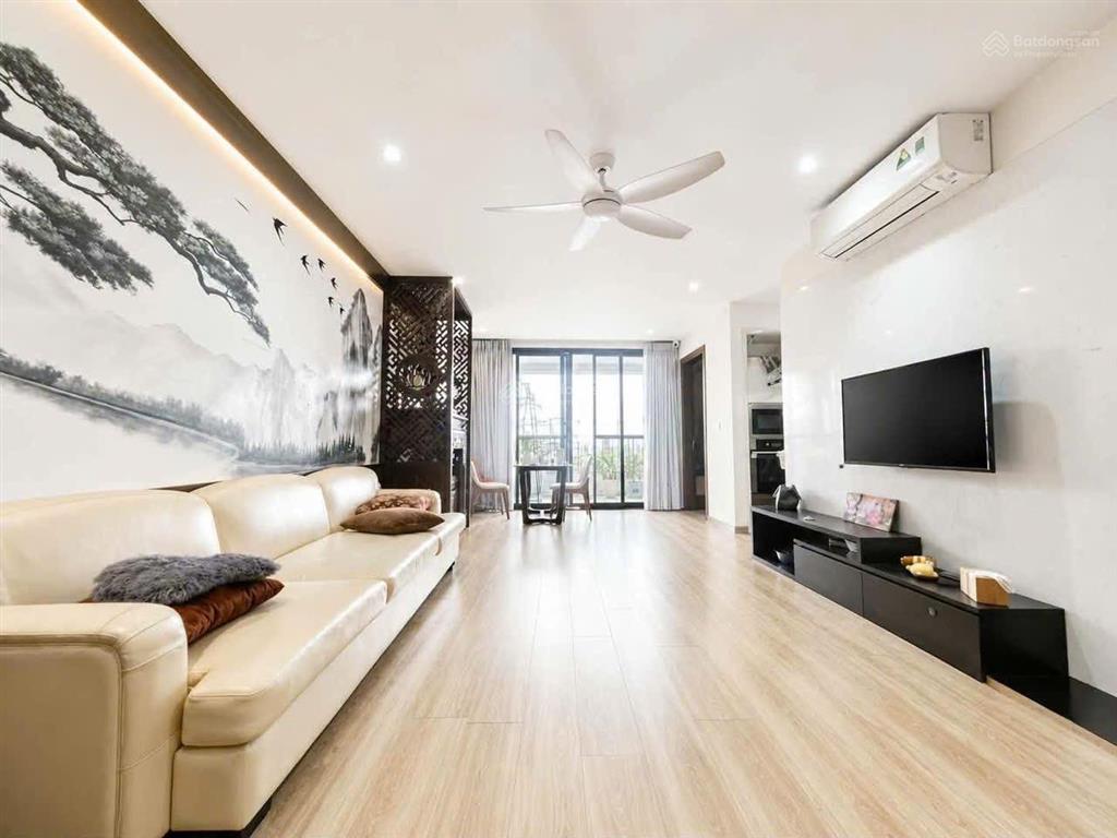Bán căn hộ 100m2 chung cư northern diamond long biên tầng trung view thoáng giá 7.299tỷ