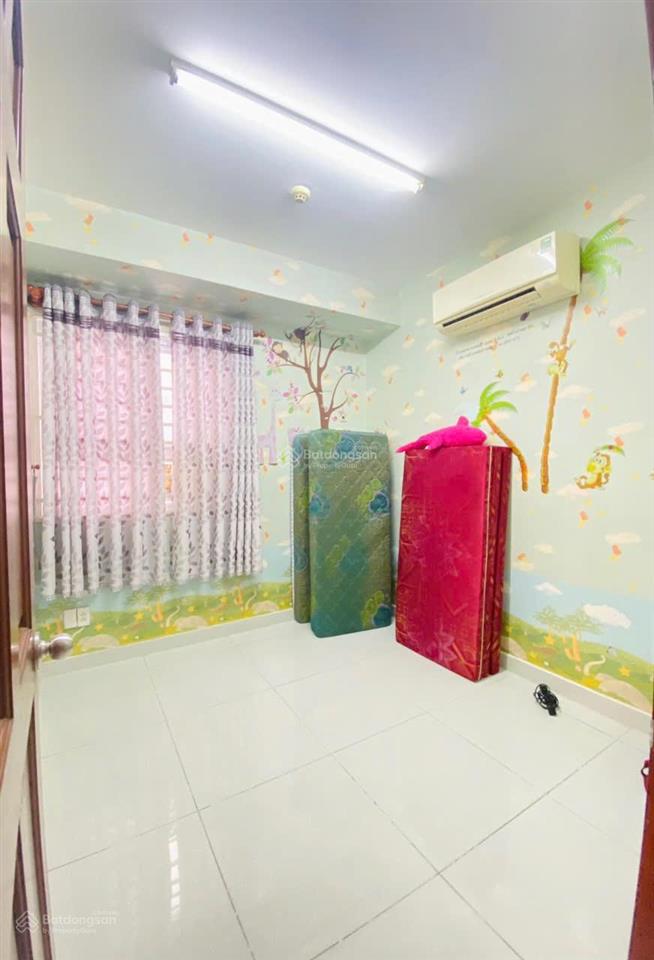 Cho thuê căn hộ 8x plus, mặt tiền đường trường chinh, nhà có đủ nội thất. giá 8 tr/tháng