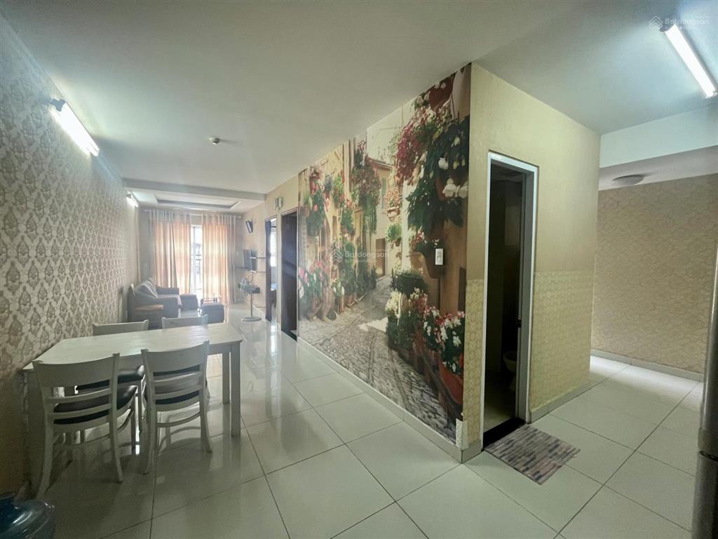 Cho thuê căn hộ 8x plus, mặt tiền đường trường chinh, nhà có đủ nội thất. giá 8 tr/tháng