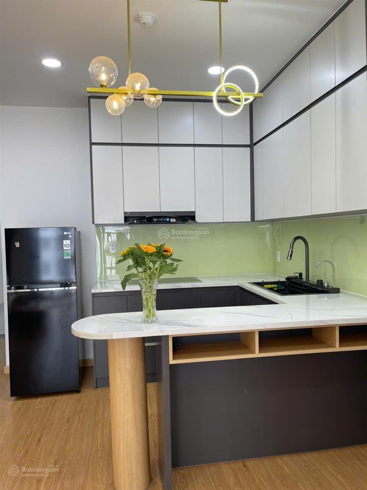 Bán căn góc stown tham lương, 3pn 2wc, nhà đẹp đủ nội thất. view đẹp giá tốt