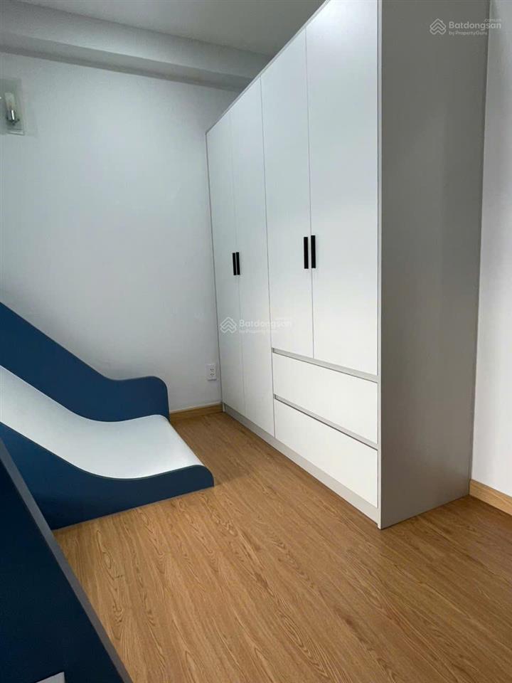 Bán căn góc stown tham lương, 3pn 2wc, nhà đẹp đủ nội thất. view đẹp giá tốt