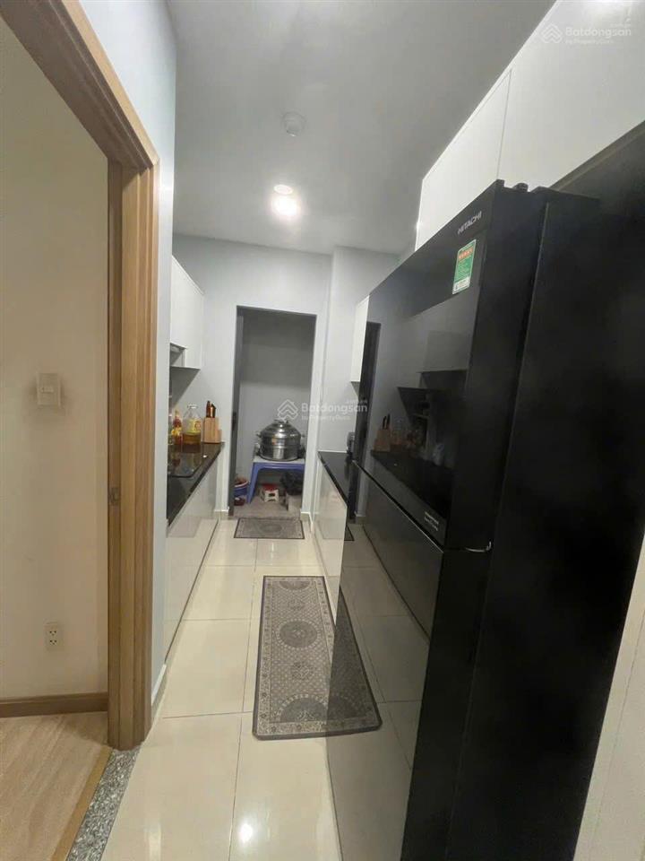 Bán căn hộ 2pn 2wc gần cầu tham lương, đã có sổ, tầng trung, view thoáng. giá 3ty350