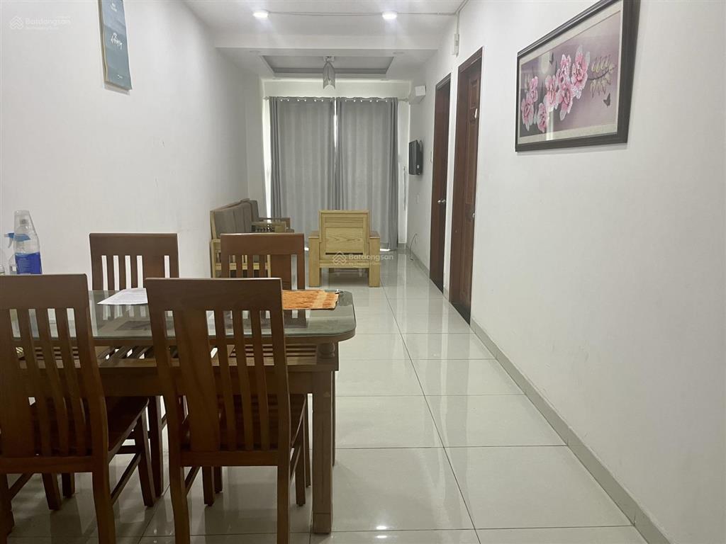 Bán căn 65,5 m2 tại 8x plus, nhà đẹp, đủ nội thất sang trọng. đã có sổ hồng, tầng cao view thoáng.