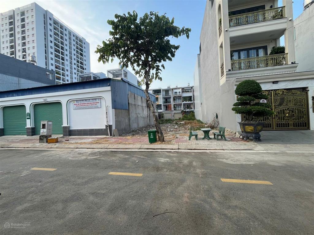Bán nhanh lô đất ngang 5m dài 18m đường vĩnh lộc, sổ hồng riêng. giá bán 4,6 tỷ có bớt