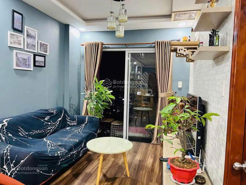 Bán căn hộ 8x plus view bắc, tầng 16 nhà đẹp, đủ nội thất. đã có sổ, hỗ trợ vay bank.
